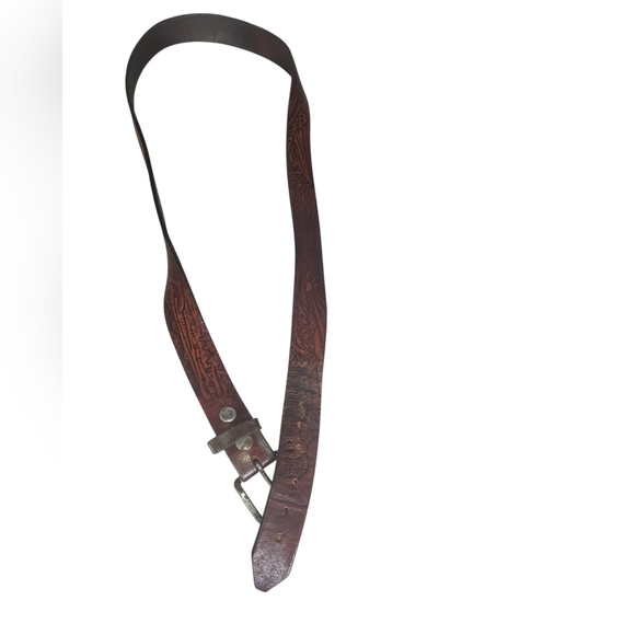 Vintage Western-Style Tooled Leather Belt - Picture 7 of 7